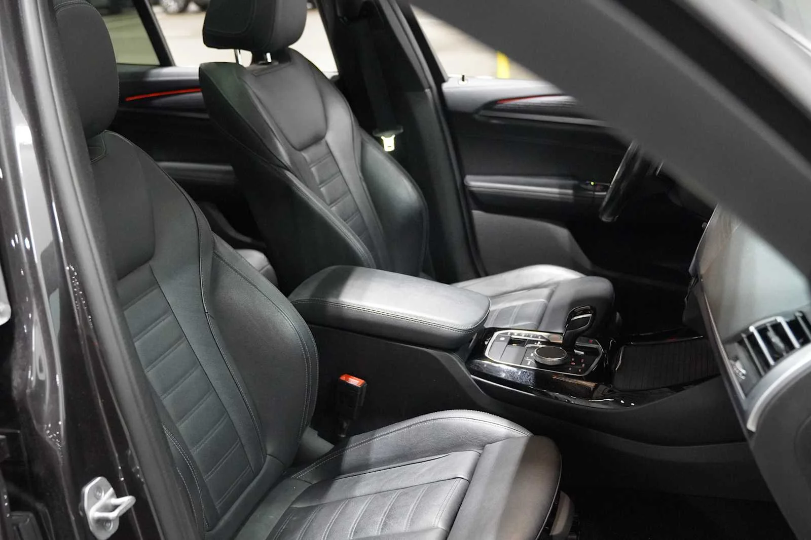 Used 2022 Dark Graphite Metallic BMW M40i image 12