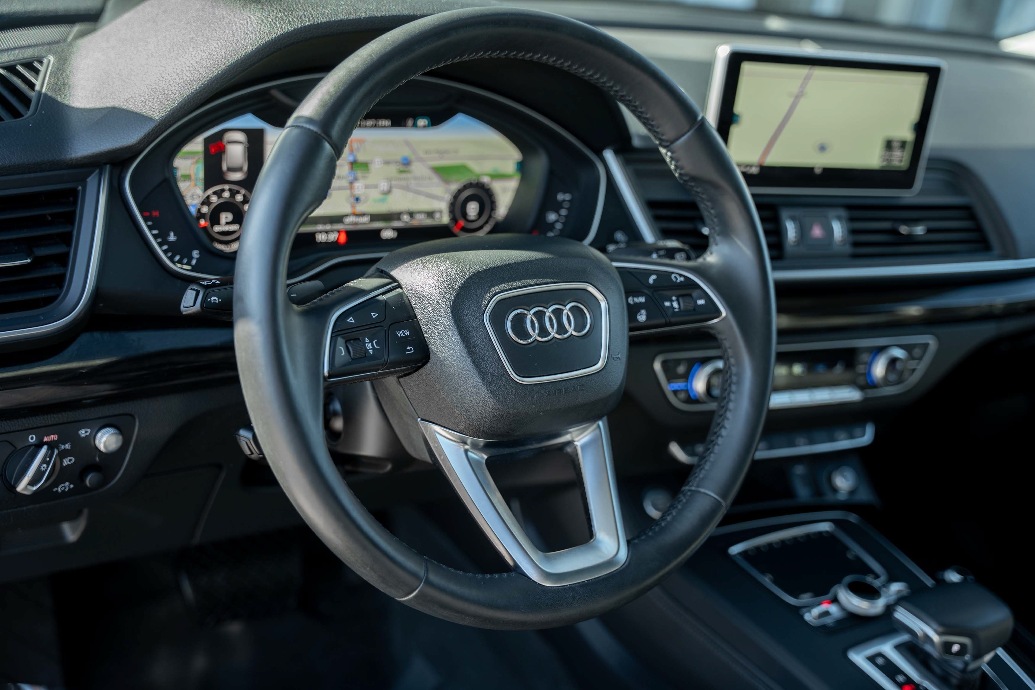 Used 2018 Navarra Blue Metallic Audi Prestige image 7