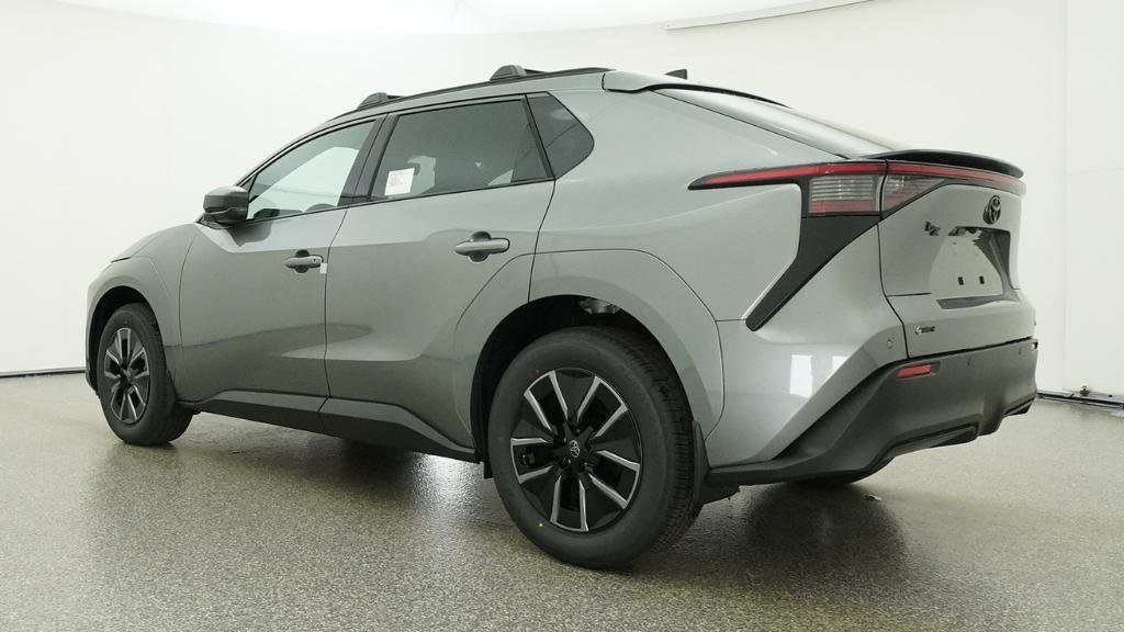New 2026 Heavy Metal Toyota XLE image 12