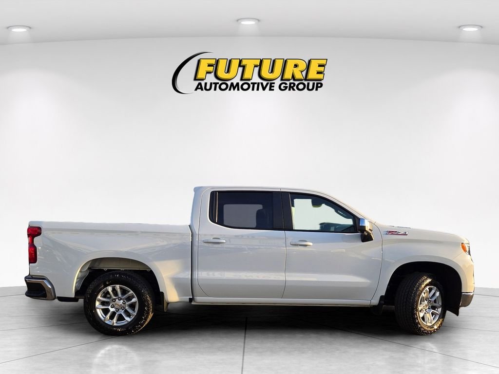 Used 2026 White Chevrolet LT image 3