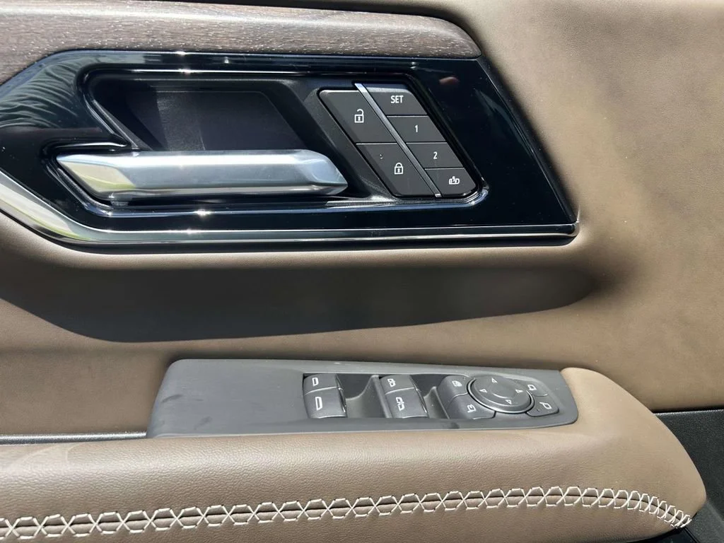 New 2026 Onyx Black GMC Denali Ultimate image 18