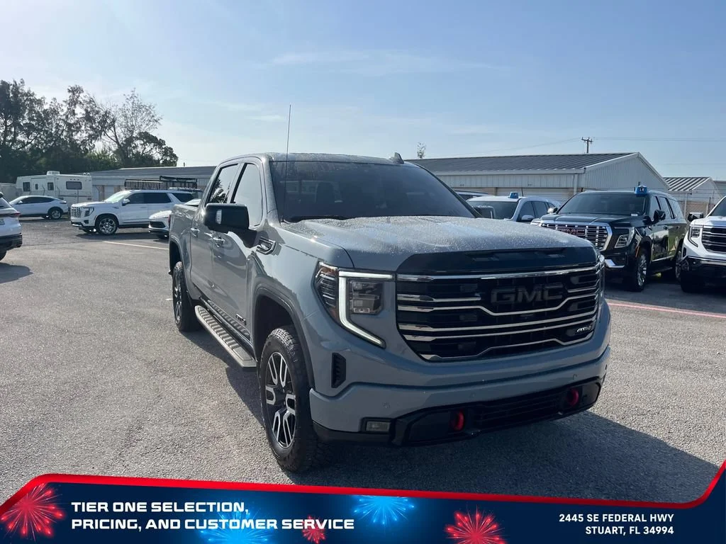 Used 2025 Thunderstorm Gray GMC AT4 image 3