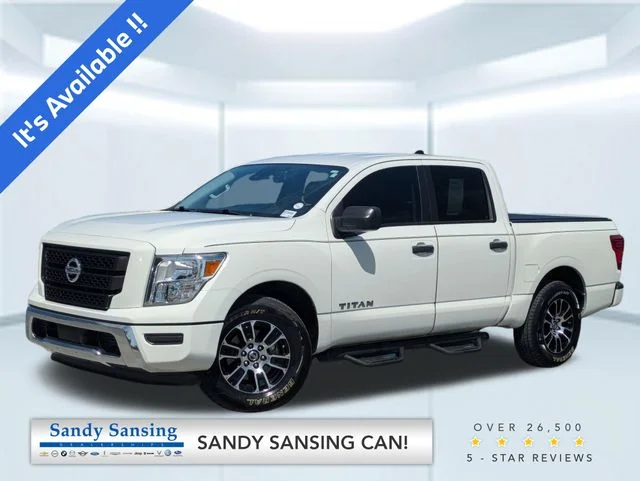 Used 2022 White Nissan SV image 1