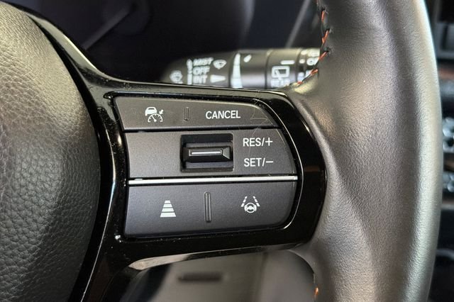Certified Used 2024 Platinum White Pearl Honda Sport image 31