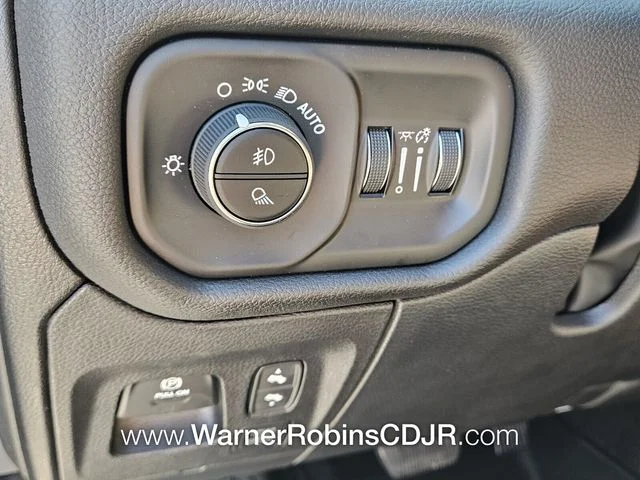 2026 RAM 1500 Laramie - Photo 28