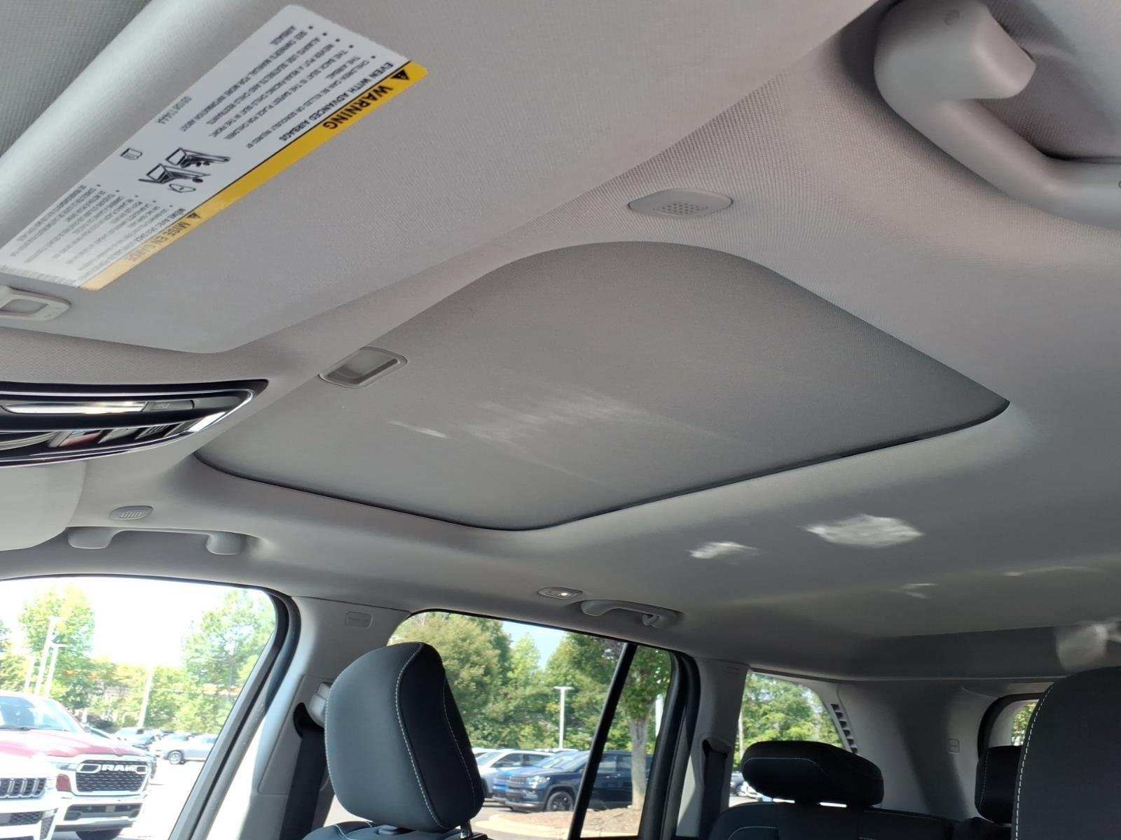 Used 2023 Bright White Clearcoat Jeep Laredo X image 5