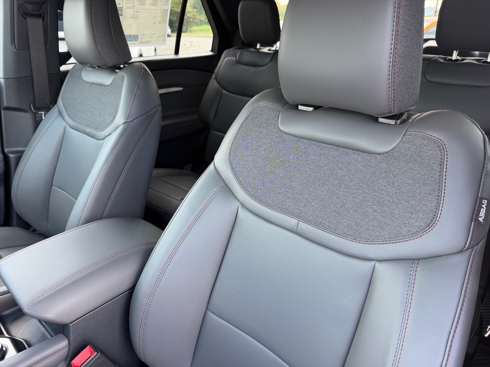 New 2027 Star White Metallic Tri-Coat Ford Active image 13