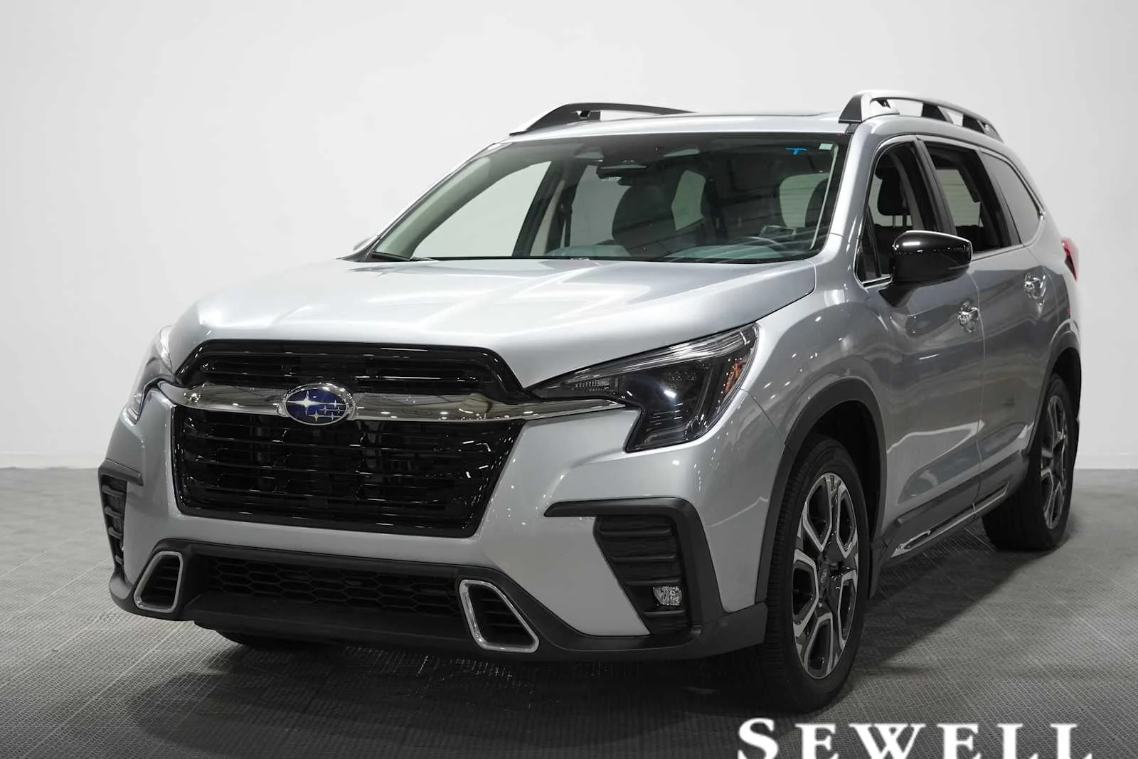 2024 Subaru Ascent Touring's photo