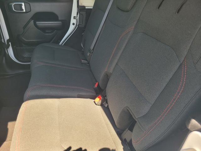 Used 2025 White Jeep Rubicon image 15