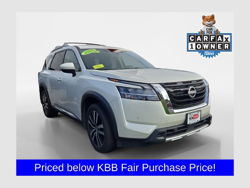 Used 2024 White Nissan Platinum image 1