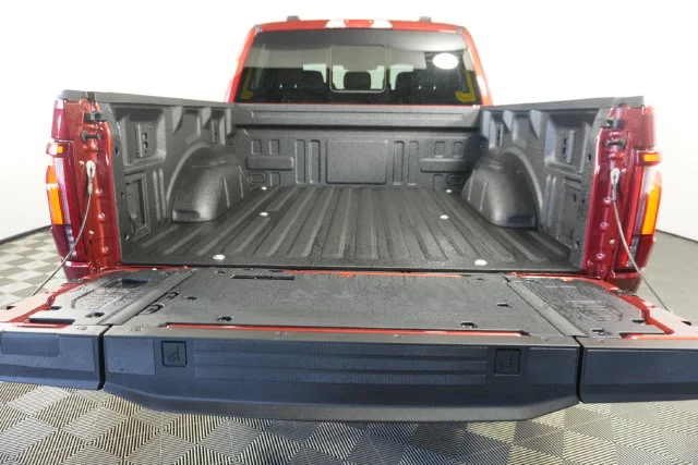 New 2026 Ruby Red Metallic Tinted Clearcoat Ford King Ranch® image 59