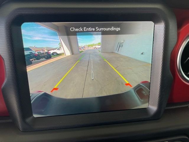 Used 2022 Gray Jeep Rubicon image 21