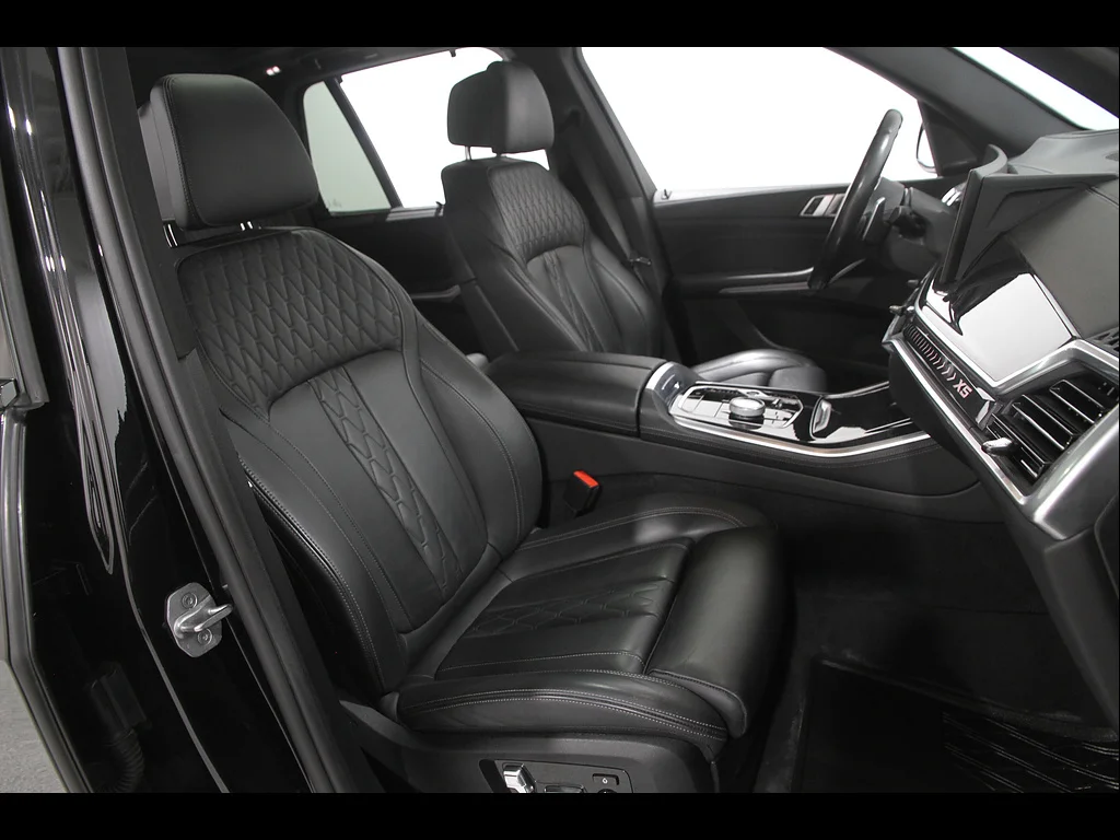 Certified Used 2024 BLACK BMW xDrive40i image 17