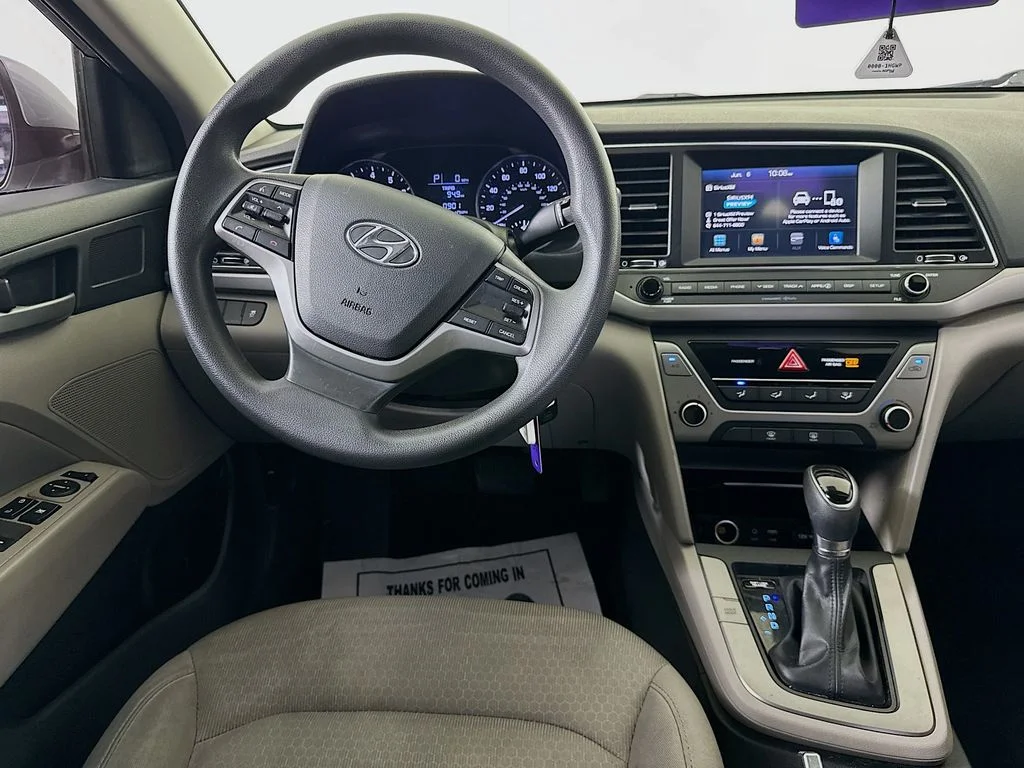 Used 2017 Gray Hyundai SE image 26