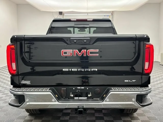 2026 GMC Sierra 1500 SLT - Photo 11