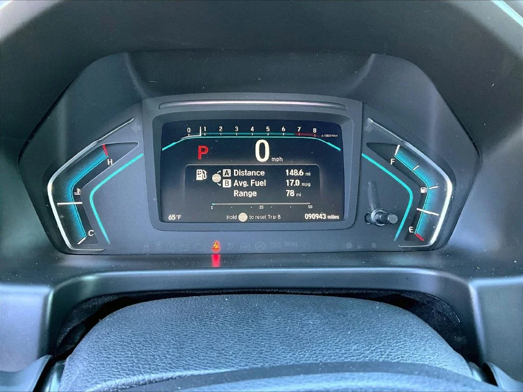 Used 2019  Honda Elite image 14