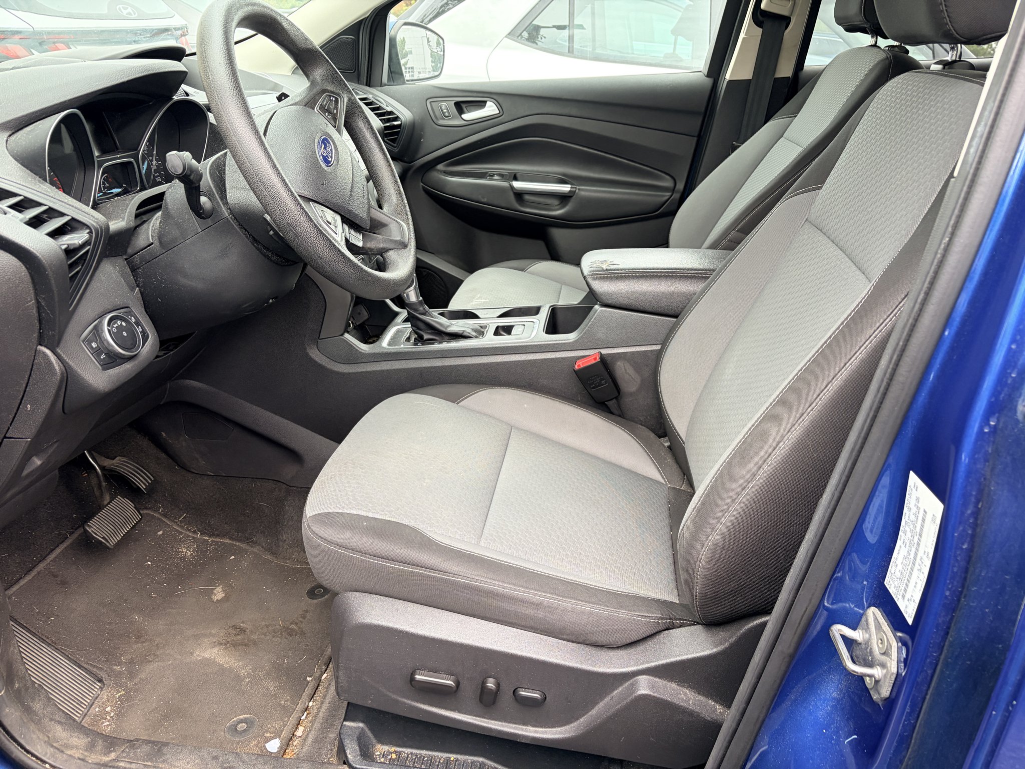 Used 2017 Ruby Red Metallic Tinted Clearcoat Ford SE image 10