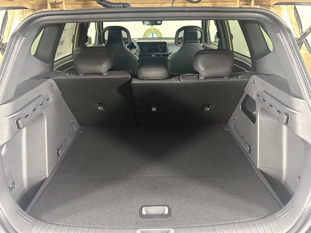New 2027 Terrain Brown / Black Roof Kia X-Line S image 21