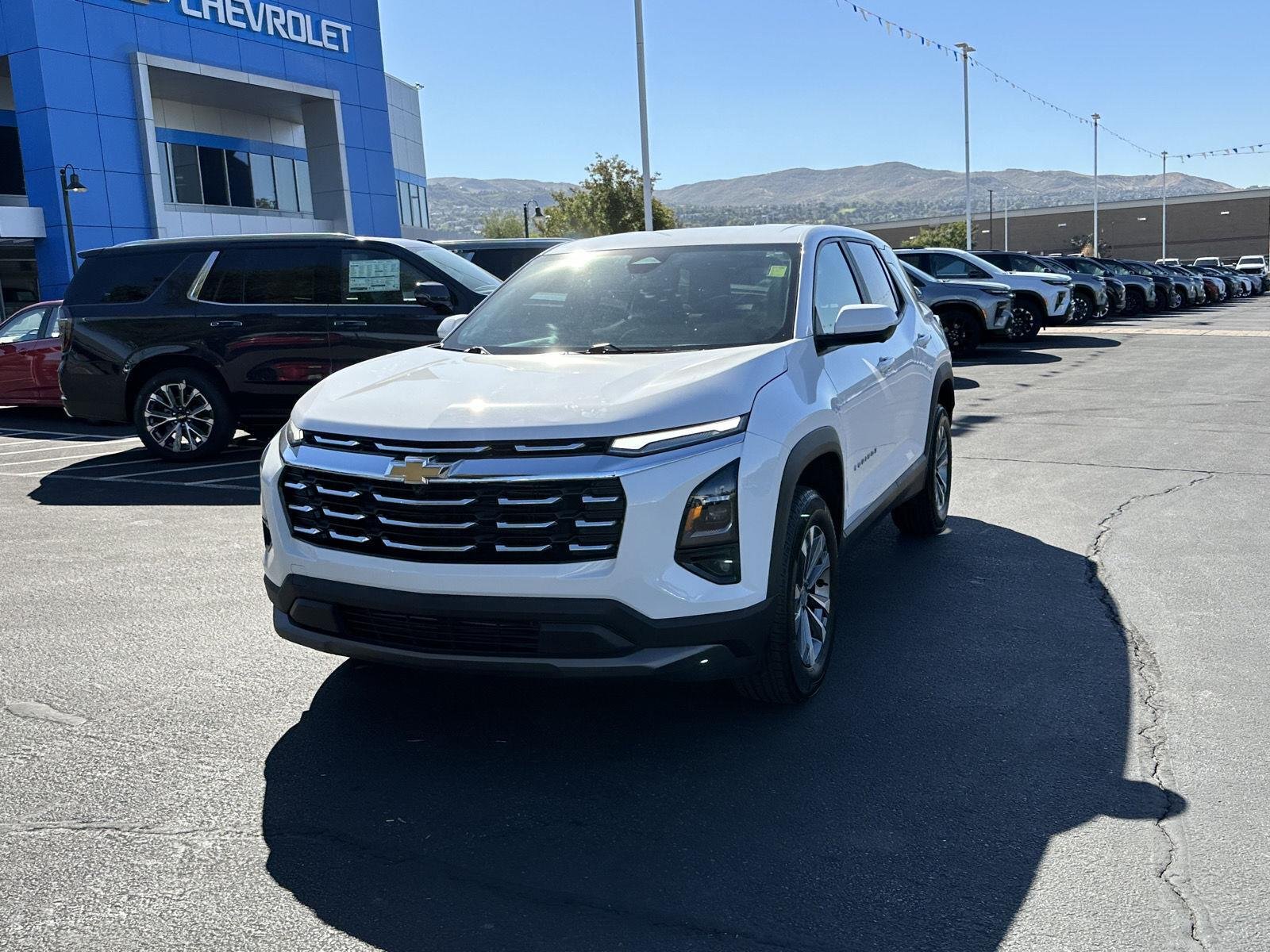 2025 Chevrolet Equinox LT - Photo 10