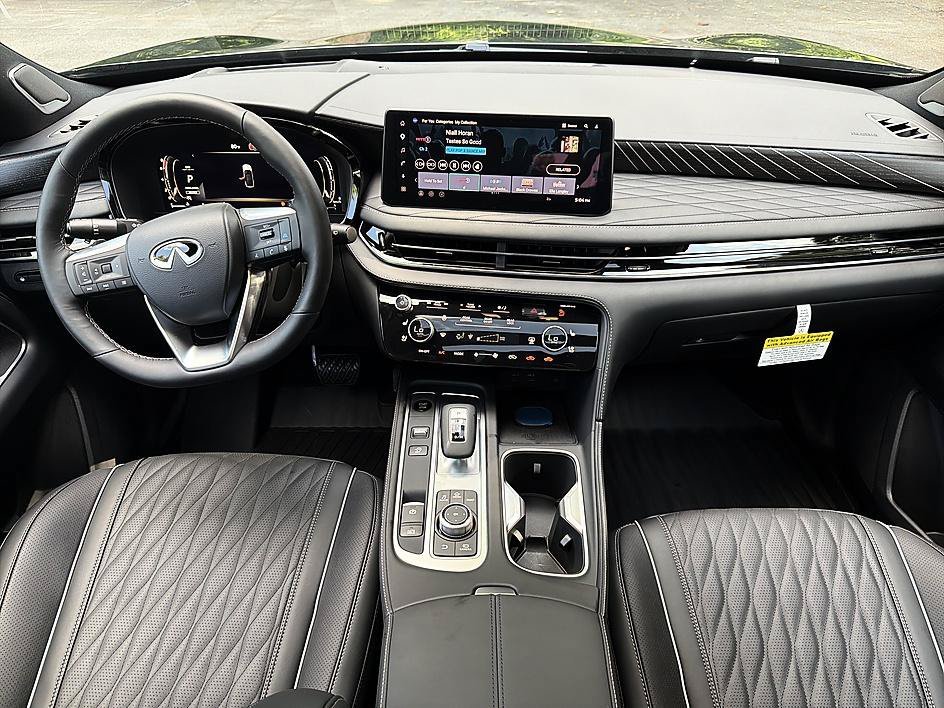 New 2027 Mineral Black INFINITI AUTOGRAPH image 19