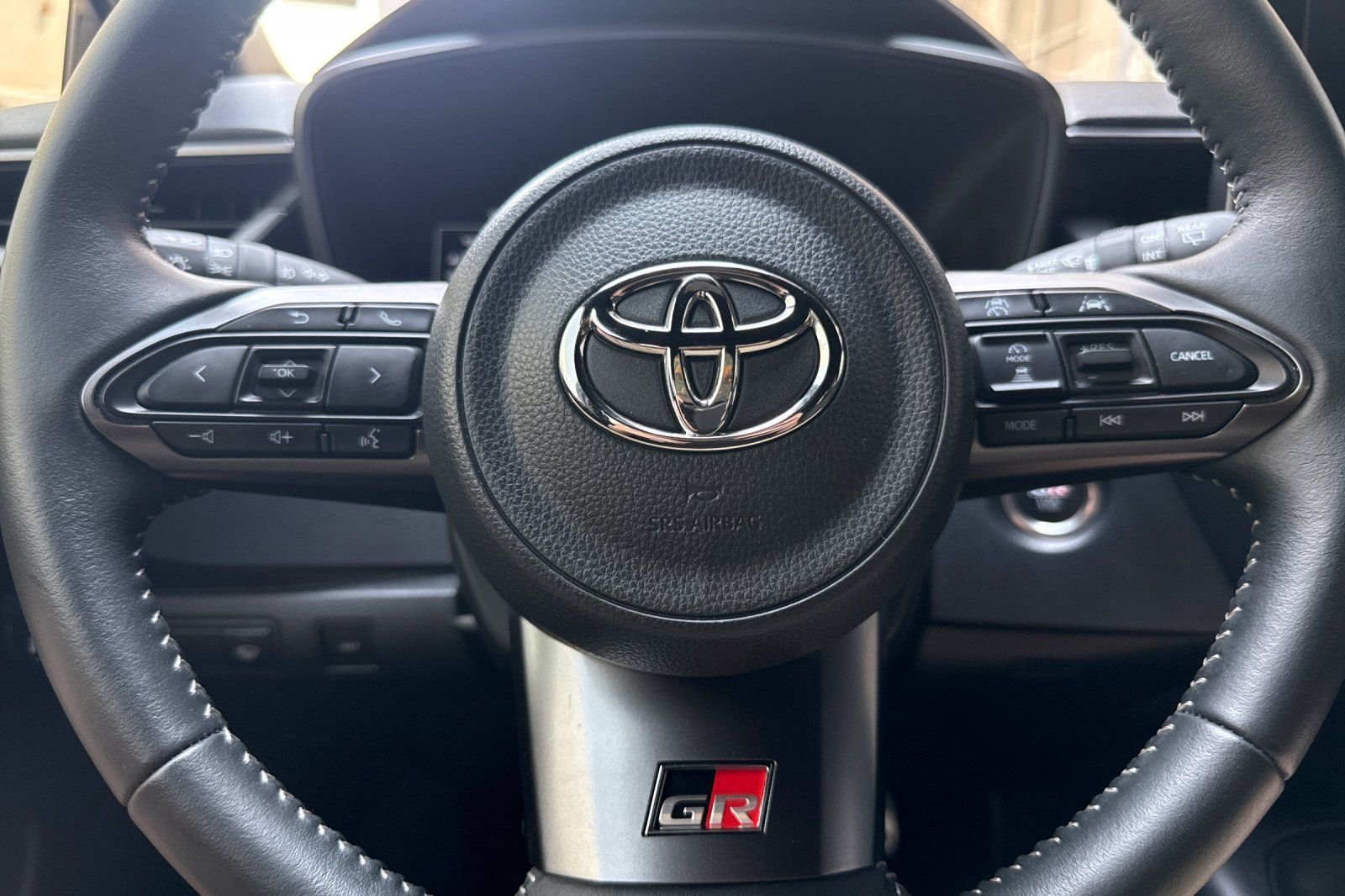 Used 2024  Toyota Premium image 22