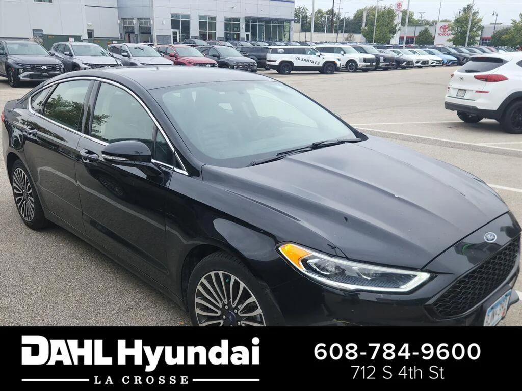 2017 Ford Fusion SE