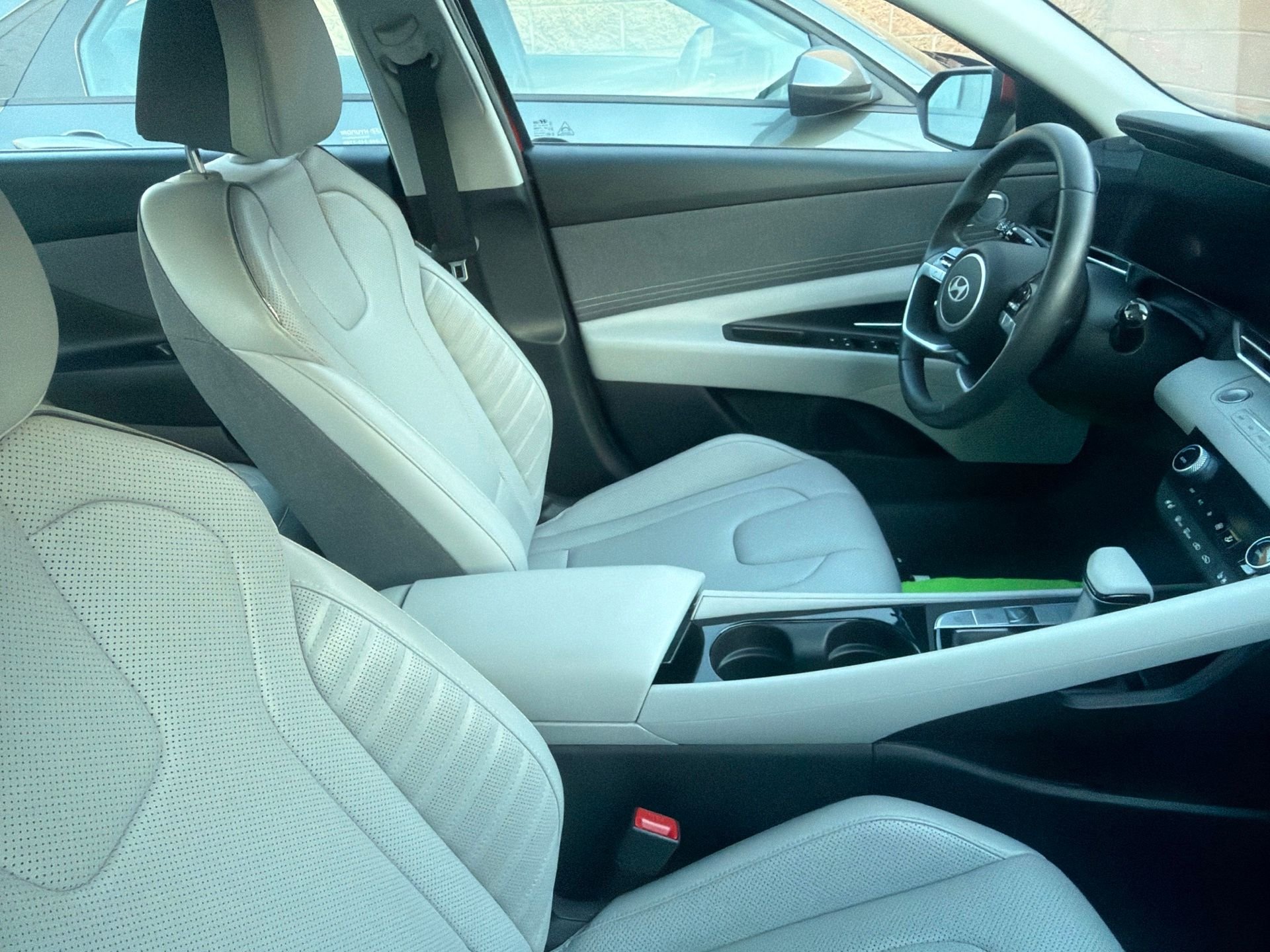 Certified Used 2025 Red Hyundai Limited image 7