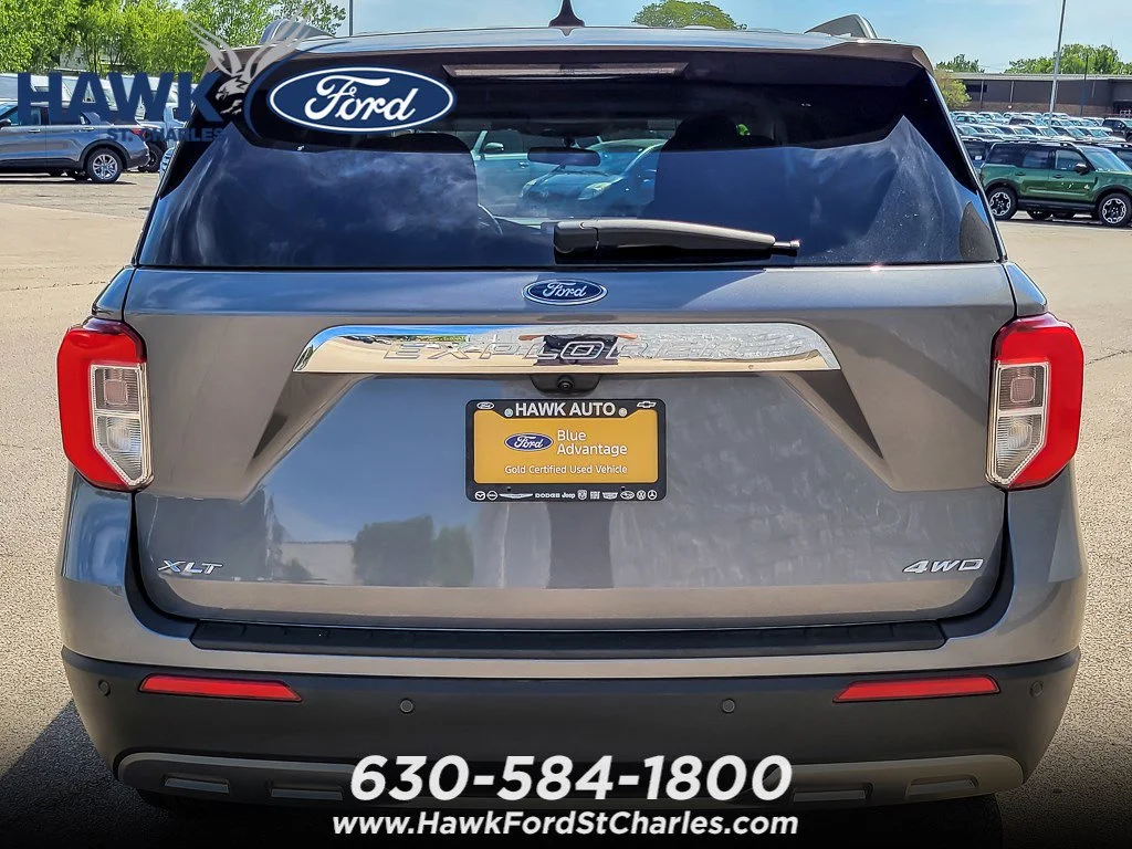 Used 2023 Gray Metallic Ford XLT image 4