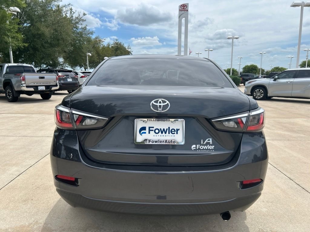 Used 2017 Gray Toyota Base image 5