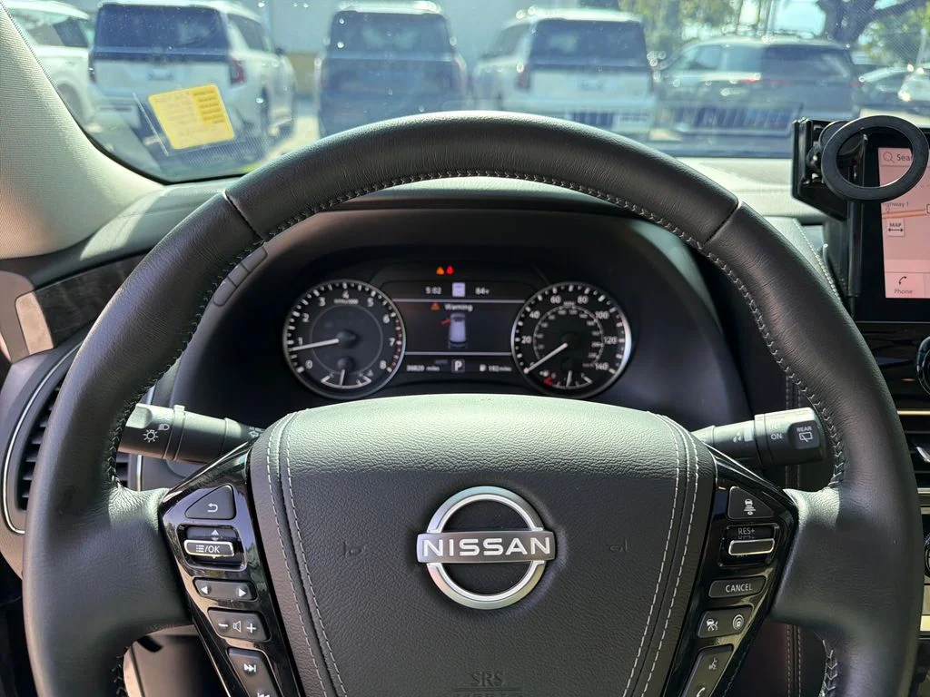 2024 Nissan Armada Platinum - Photo 21