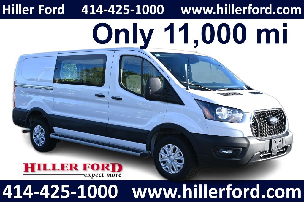 Used 2025 Oxford White Ford Base image 1