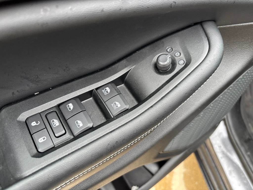 2025 Jeep Grand Cherokee Altitude - Photo 16