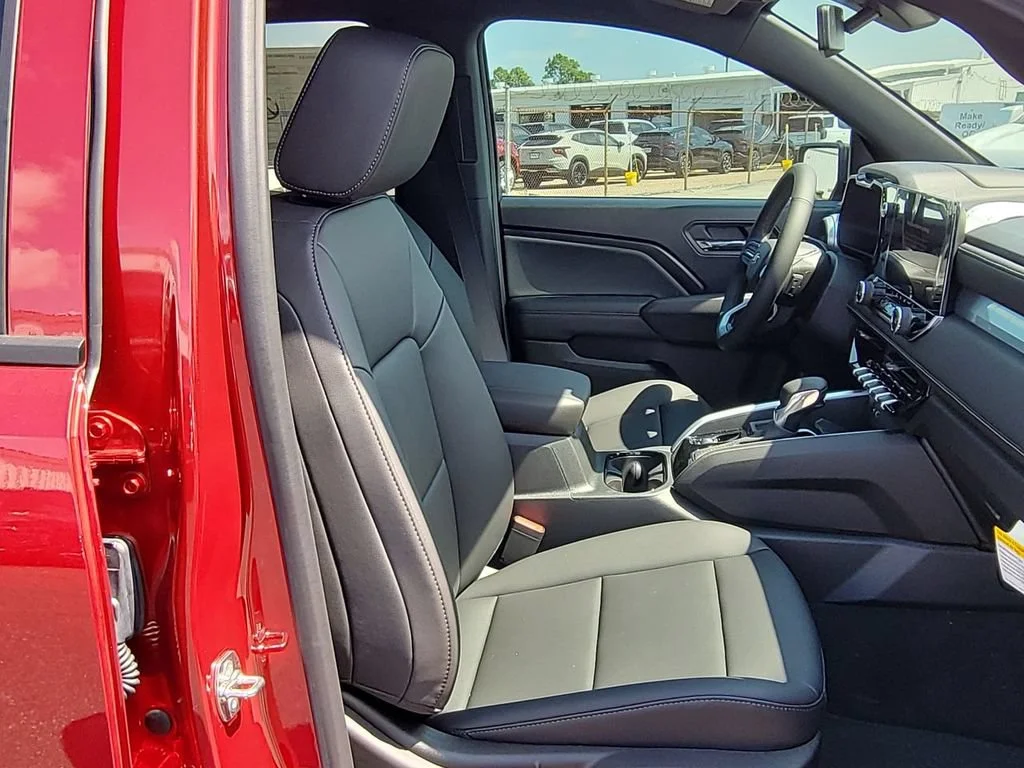 New 2026 Radiant Red Tintcoat Chevrolet LT image 28