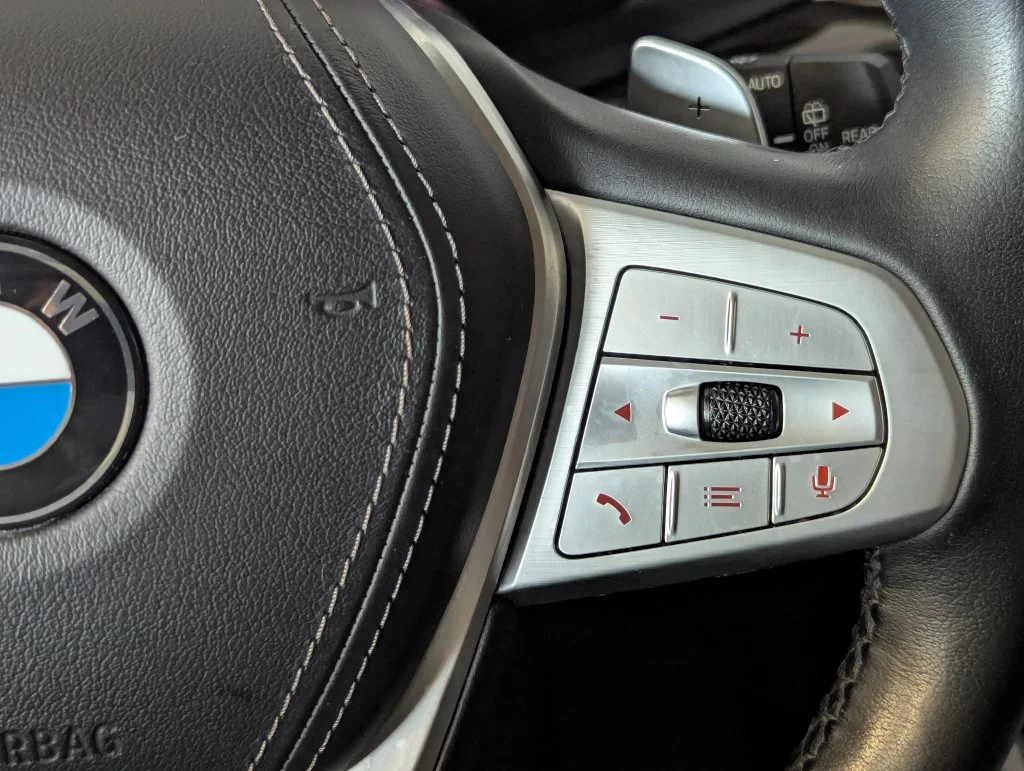 Certified Used 2020 Gray BMW xDrive40i image 41