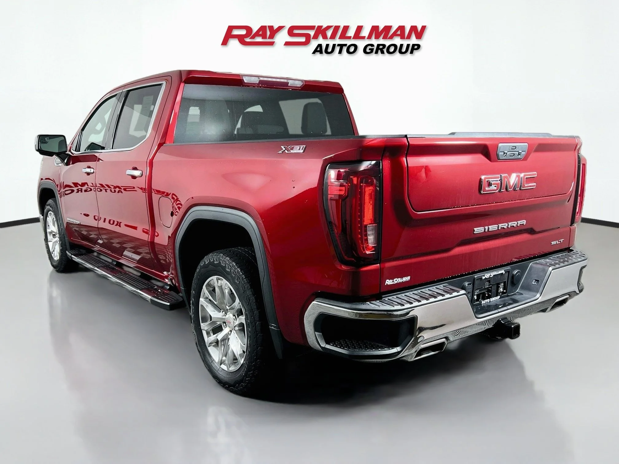 Used 2021 Cayenne Red Tintcoat GMC SLT image 5