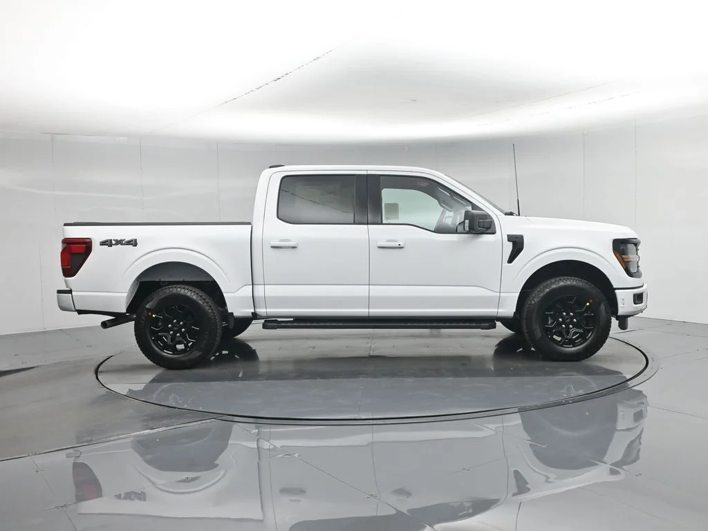New 2026 White Ford XLT image 28