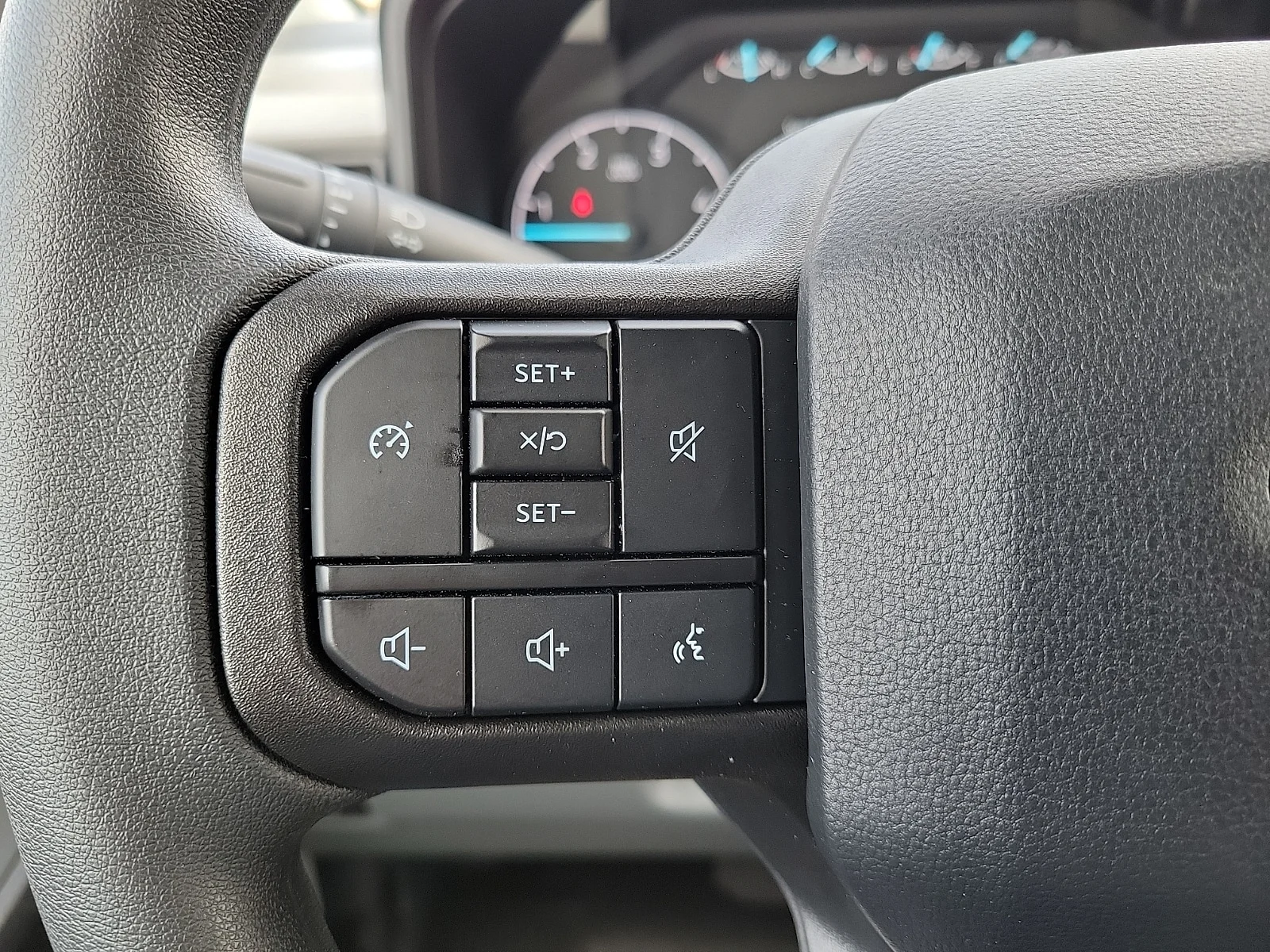 New 2026 Oxford White Ford F-250&reg; XL image 20