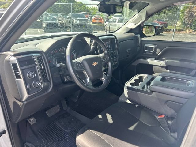 Used 2018 SILVER ICE METALLIC Chevrolet LT image 15
