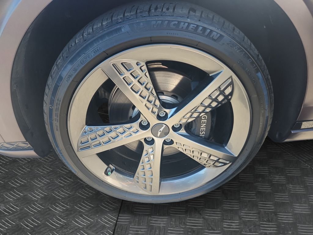 2023 GENESIS GV70 Standard - Photo 14