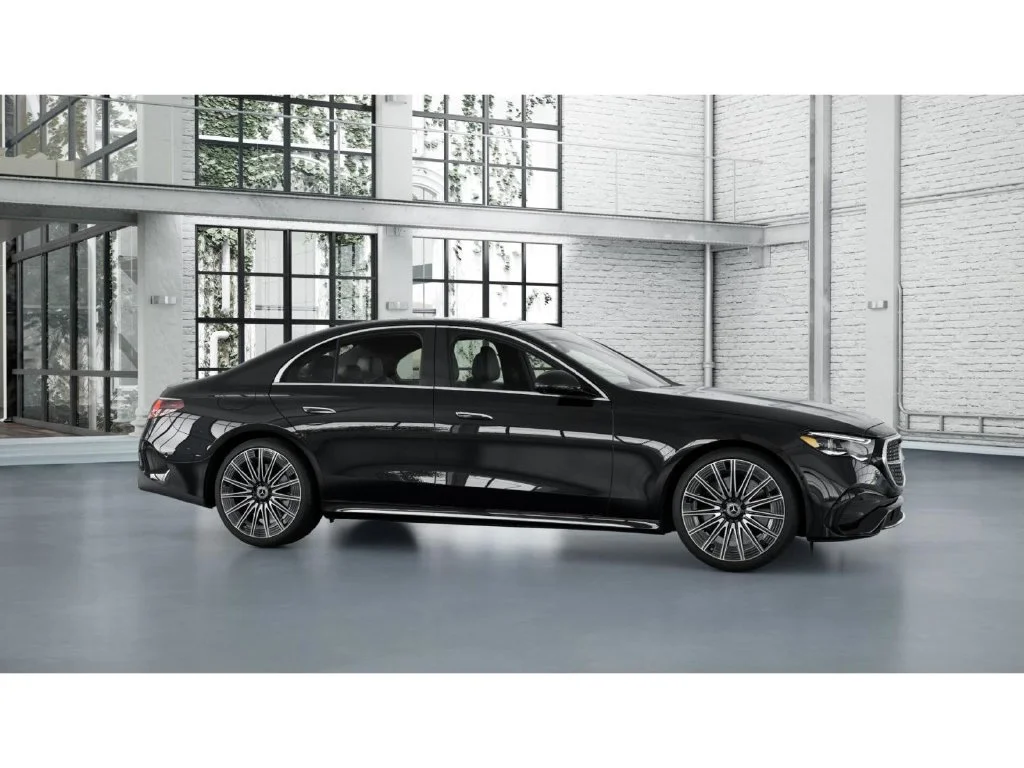 New 2027 Black Mercedes-Benz E 450 image 14