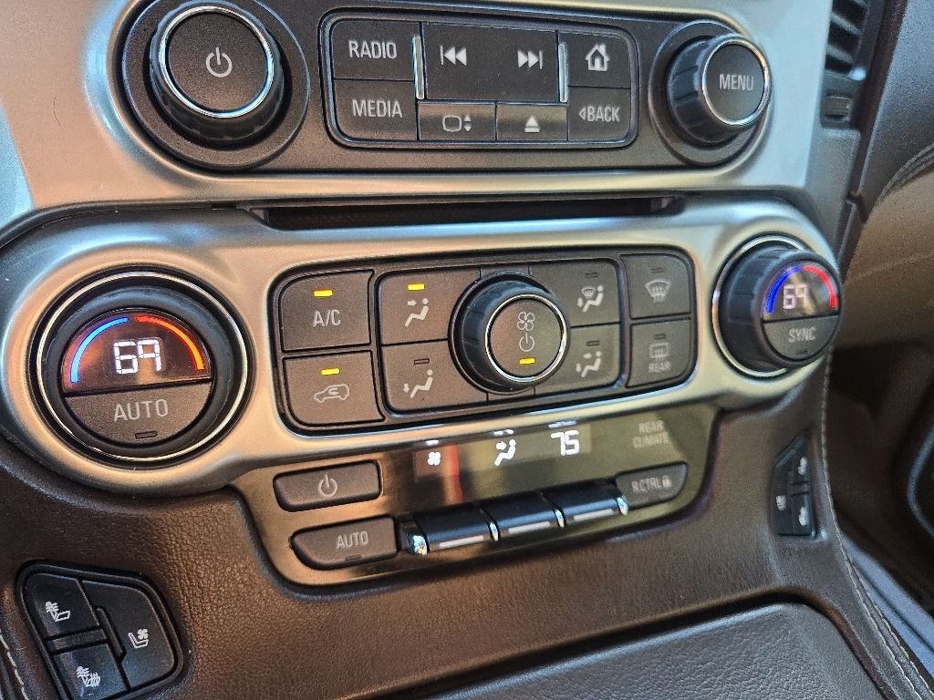 Used 2018 Gray Chevrolet Premier image 58