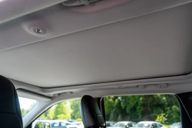 Used 2021 White Jeep Limited image 13