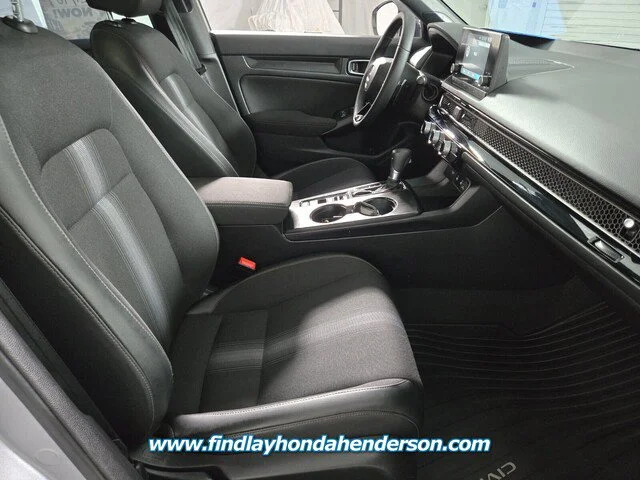 Certified Used 2025 Solar Silver Metallic Honda Sport image 52