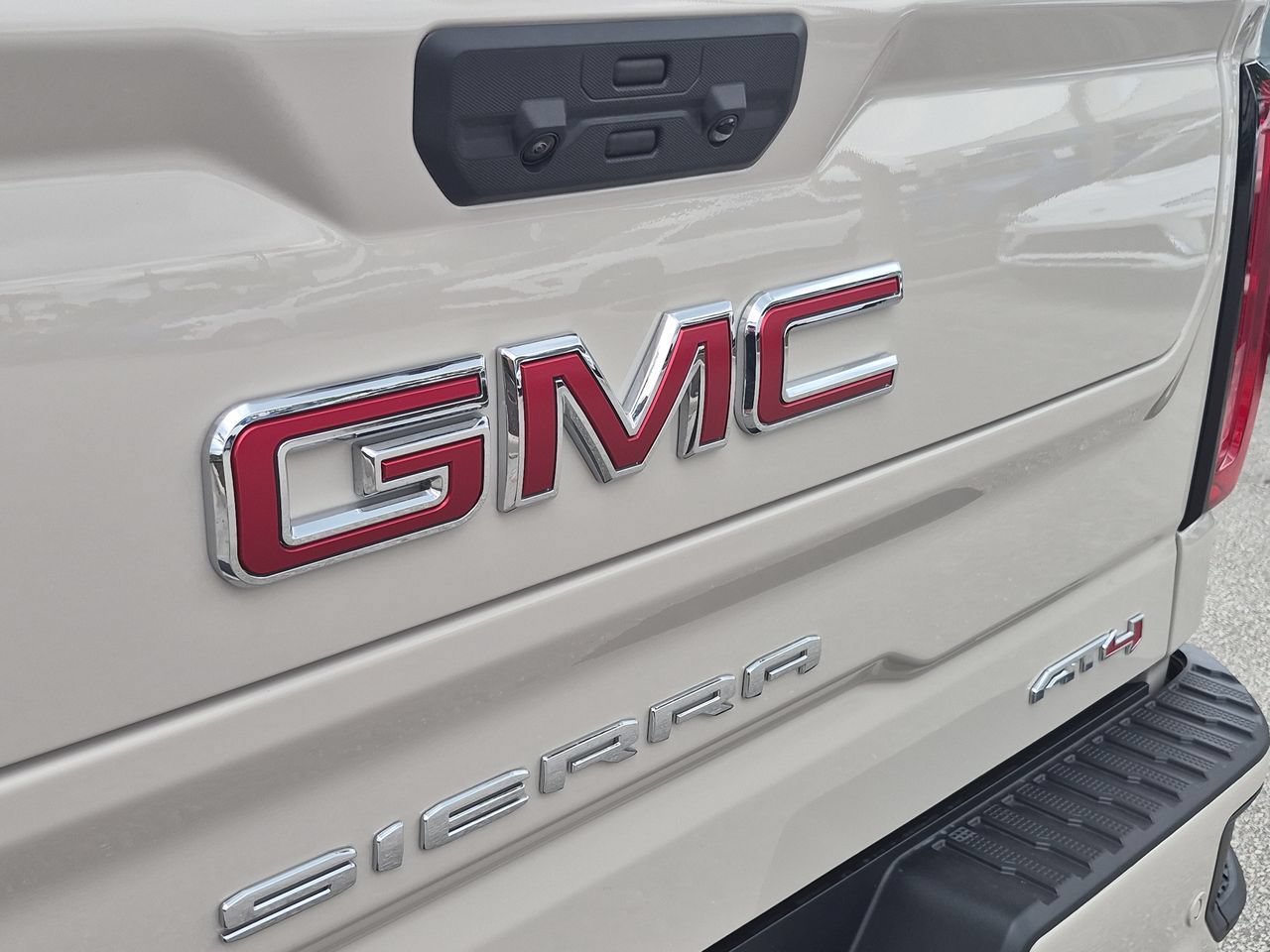 2026 GMC Sierra 1500 AT4 - Photo 30