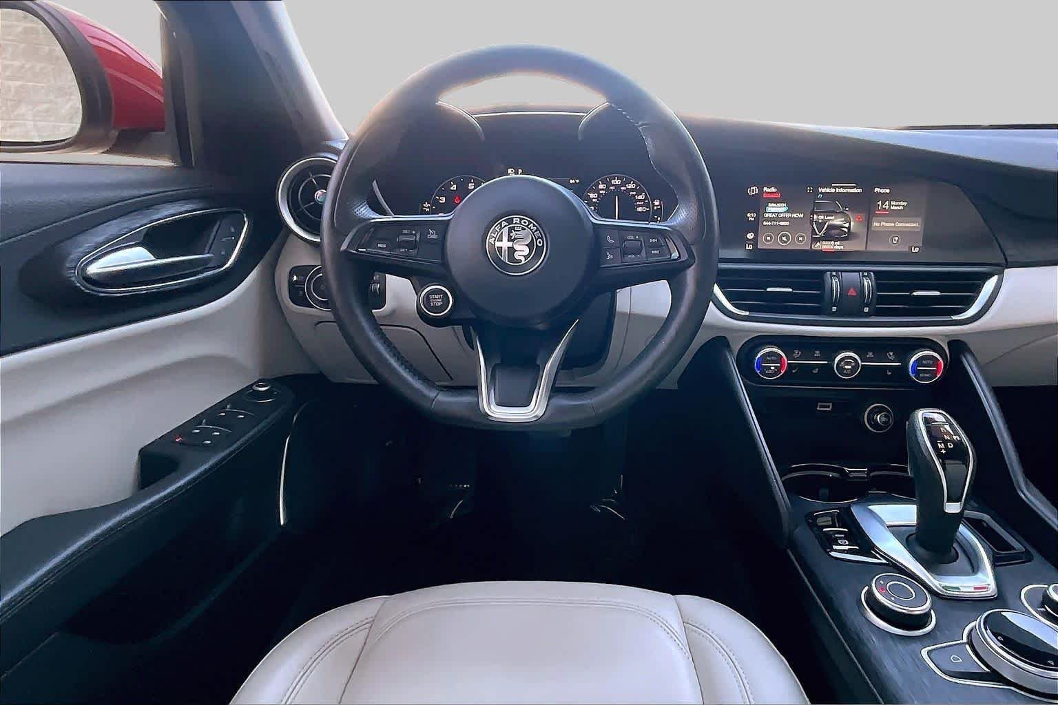 Used 2020 Alfa Rosso Alfa Romeo  image 6