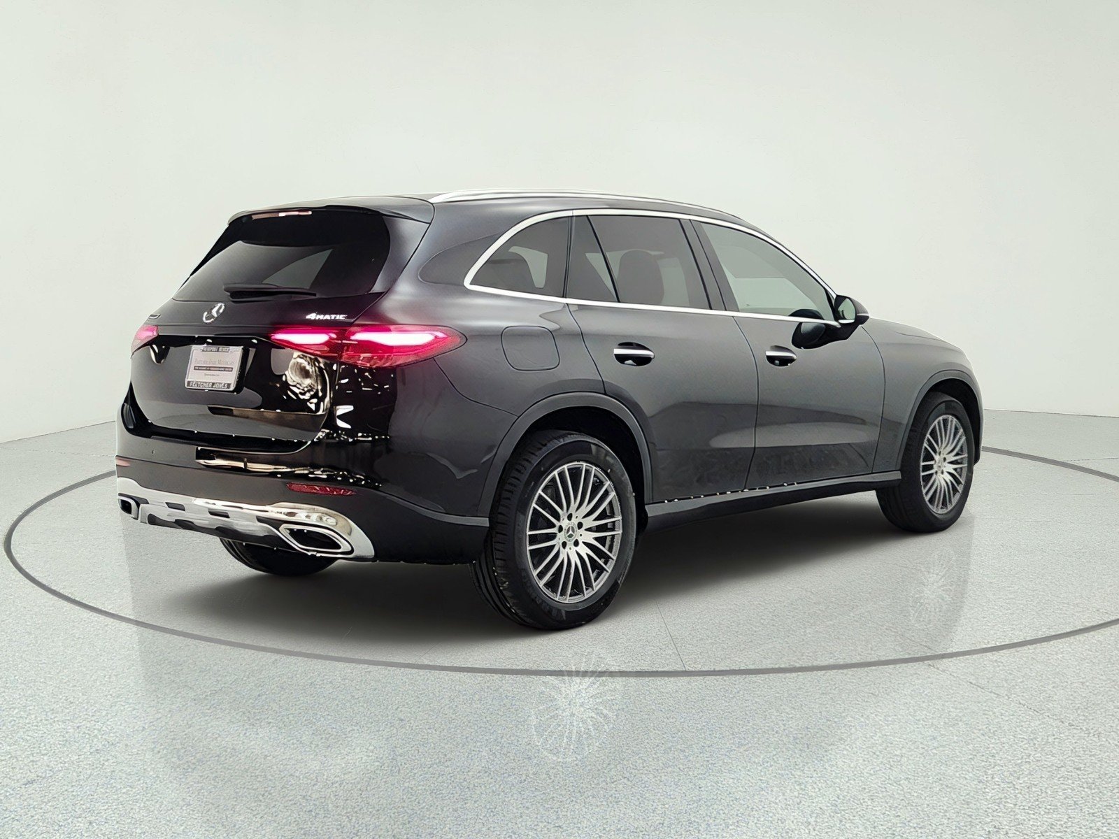 New 2026 Black Mercedes-Benz GLC 300 4MATIC® SUV image 5