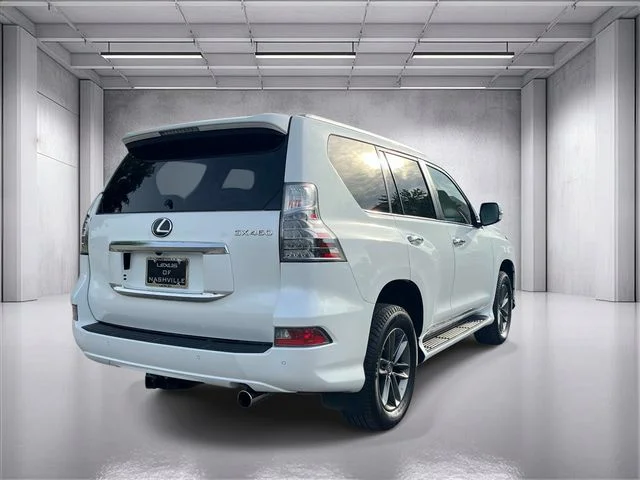 Used 2022 White Lexus 460 image 3