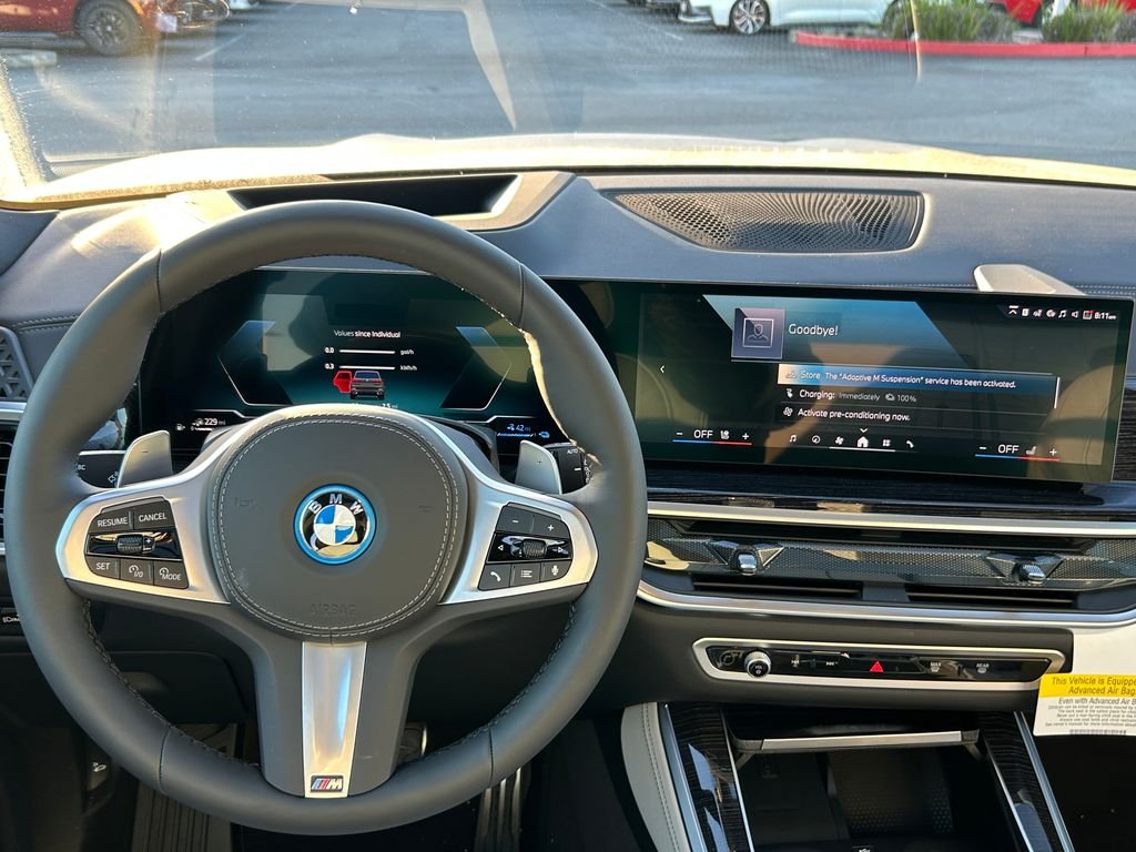New 2026 Dravit Grey Metallic BMW xDrive50e image 17