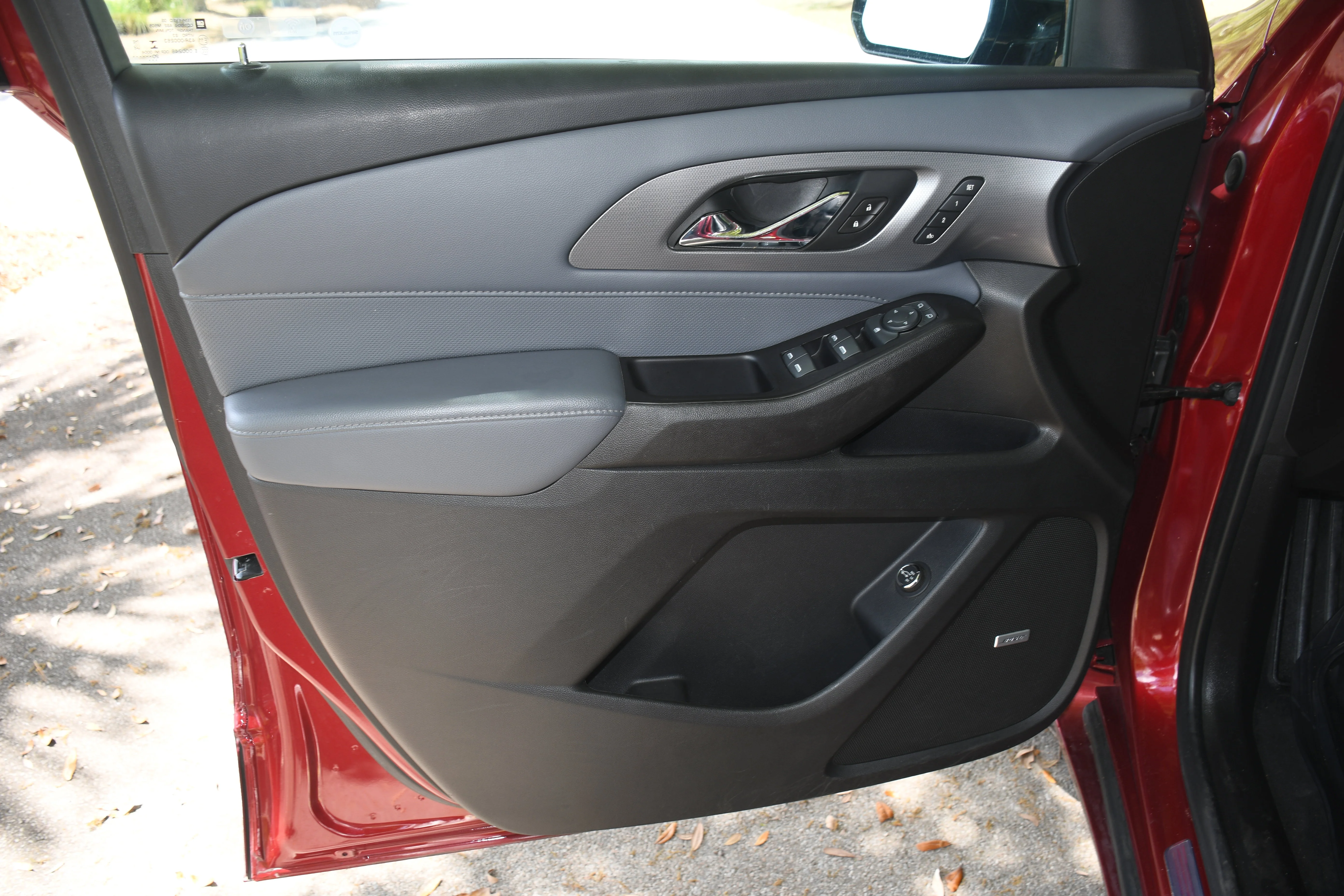 Used 2020 Red Chevrolet Premier image 8