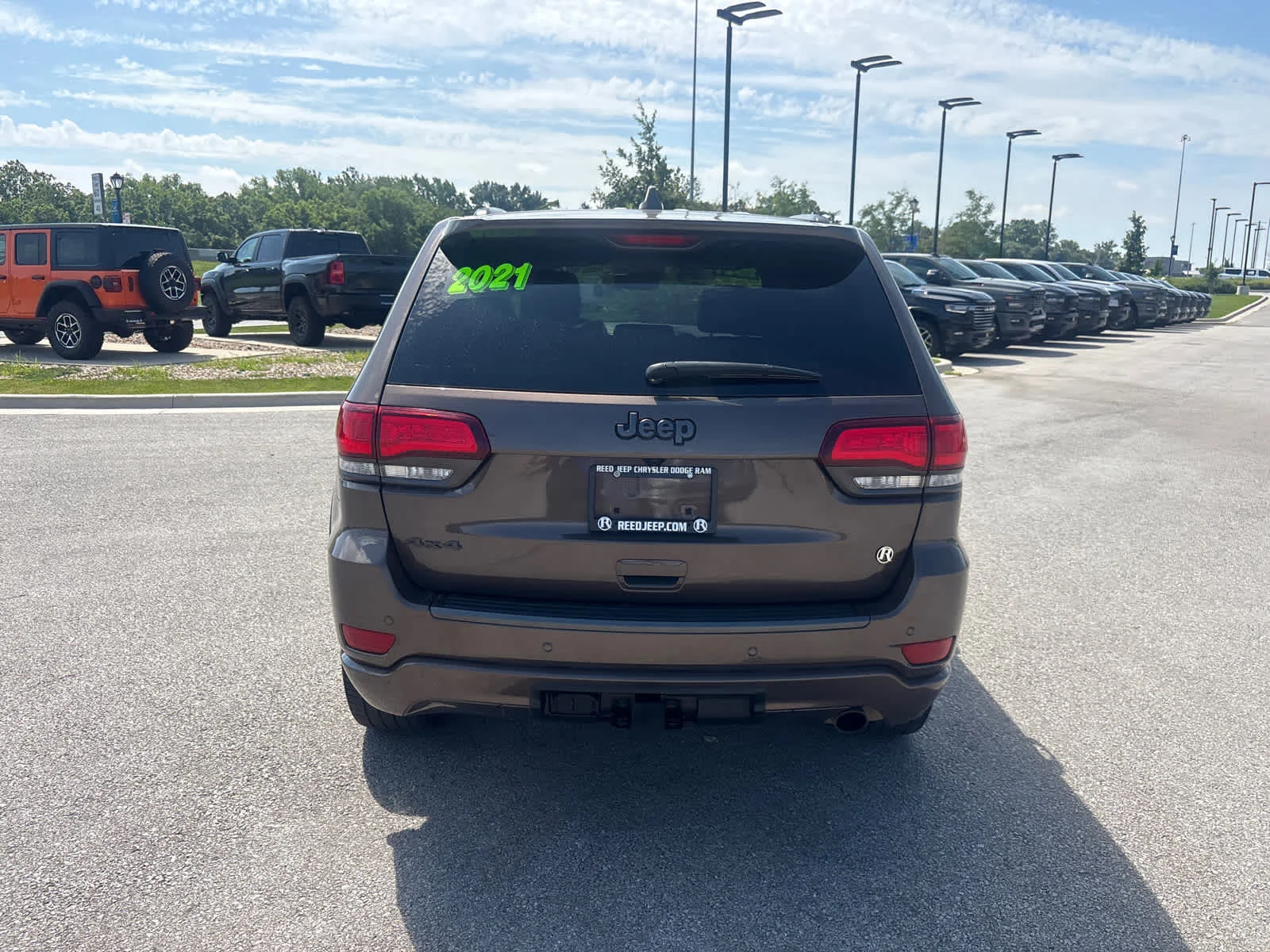 Used 2021 Walnut Brown Metallic Clearcoat Jeep 80th Anniversary image 9
